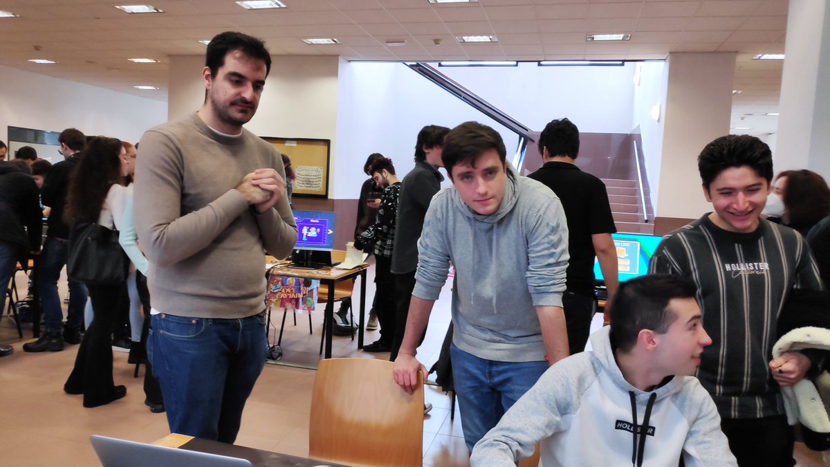PunicGames's tweet photo. Un día maravilloso. Buen feedback. Gente muy agradable. No se puede pedir más. https://t.co/yGEgTQIDeq