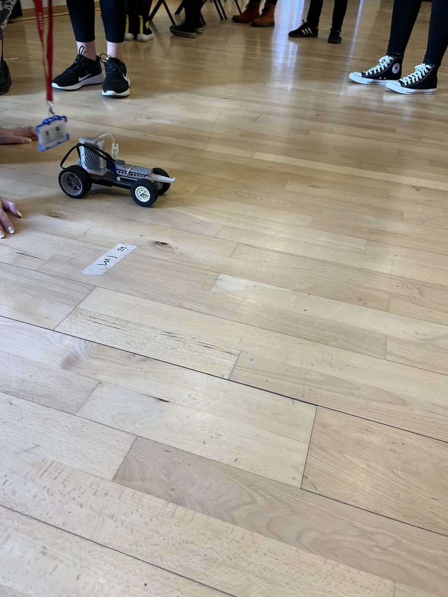 DunHSChemistry's tweet photo. An excellent second day for our Hydrogen Challenge! Some great distances achieved by teams, here’s a few models. Can’t wait to see what Mondays S2’s make @AeroSKinross @DunfermlineHS @fifepedagogy @FifeDigiLearn #fifestem https://t.co/J2I6DLsBMo
