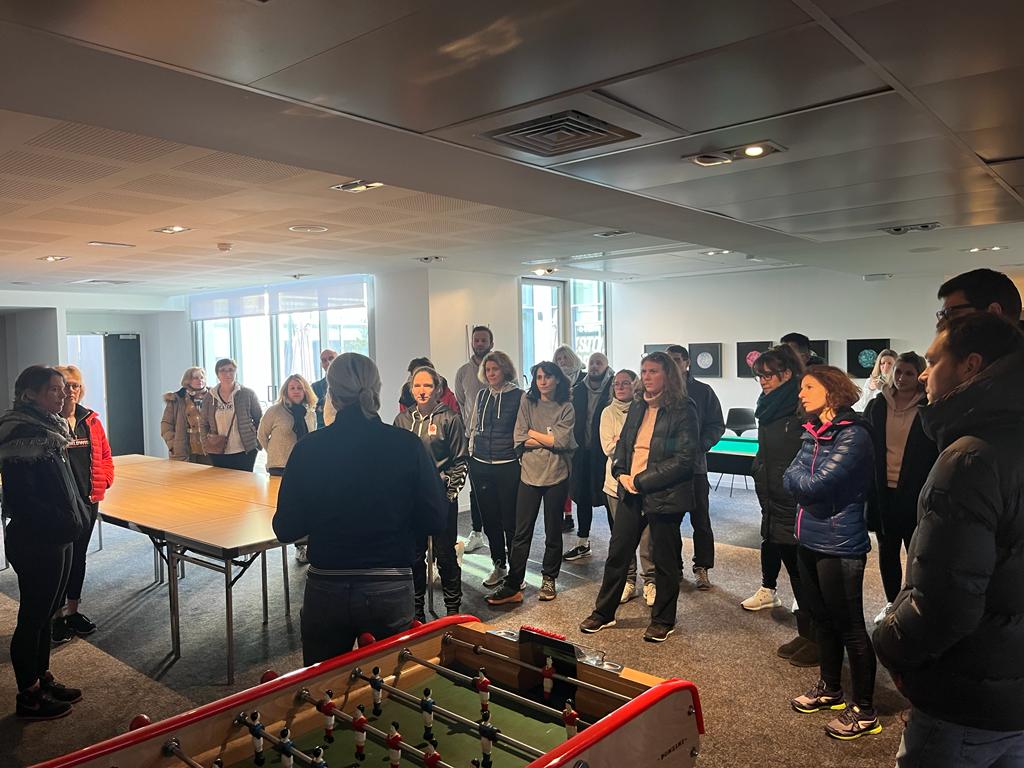 JulianPourchet's tweet image. J7 stage EPS #handball à la Maison du Handball.
Programme:
➡️ Présentation du projet départemental HB à l&apos;école
➡️ Présentation des ressources pédagogiques départementales
➡️ Visite de la maison du HB
➡️ Visite du musée du HB
➡️ Temps de pratique 
@PatardDominique
@ffhandball