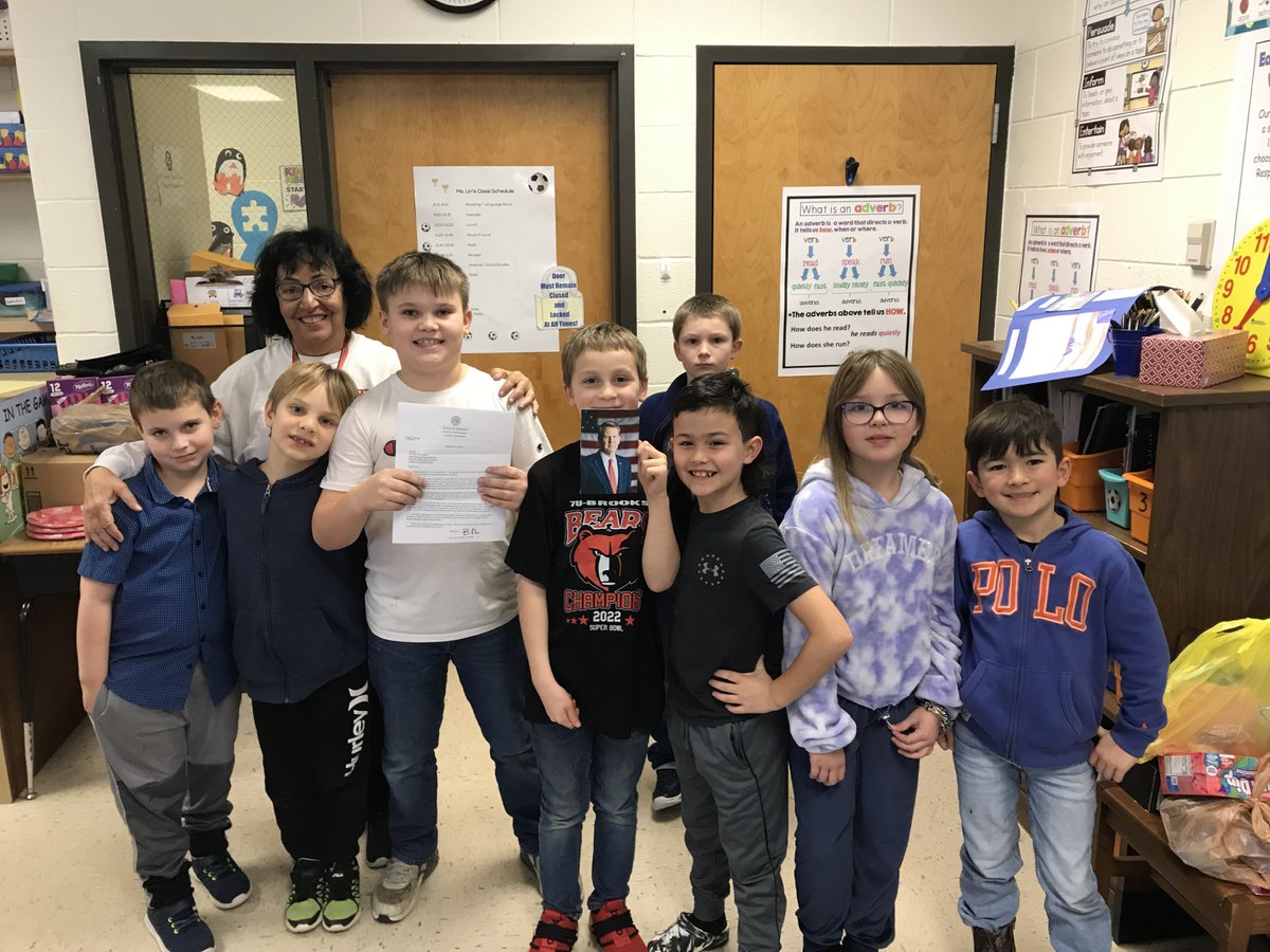Ms. Lin’s class wrote the governor. Thank you Governor Kemp for writing back to our second graders about Georgia!