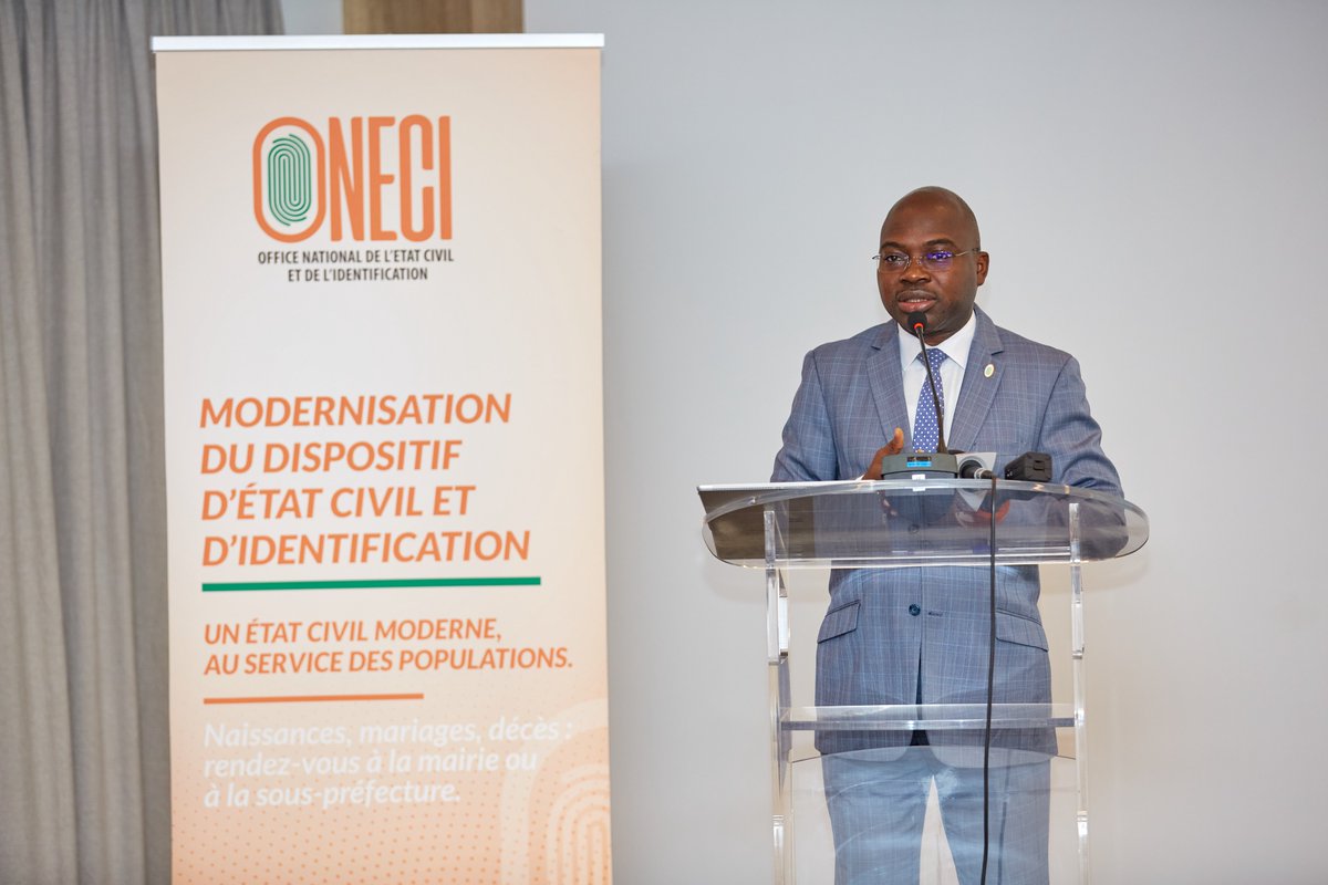 Oneci_ci's tweet photo. #ONECI | Le 7 février 2023, s’est tenue une réunion de sensibilisation sur la modernisation du dispositif de l’état civil au profit des imams du #COSIM et du @CODISSNational.
Retour en images sur cette rencontre.
#Civ #UnionEuropéenne #Civipol
#SNECI #RNPP #NNI #Etat_Civil https://t.co/9UhXJaVah7