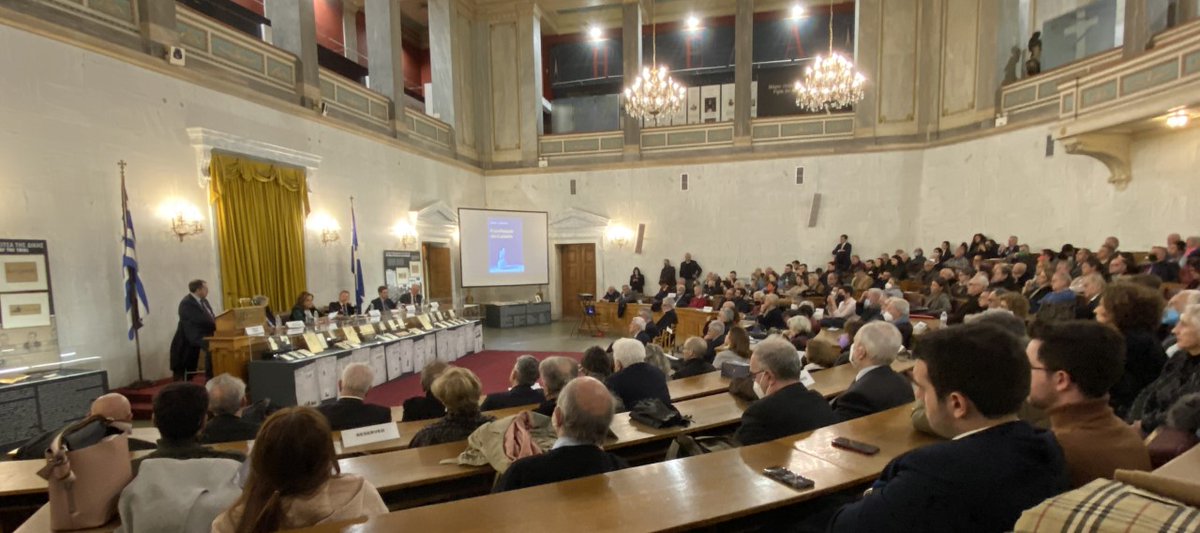 Συμβαίνει τώρα!
📖 Στην κατάμεστη κεντρική αίθουσα της παλαιάς Βουλής διεξάγεται η παρουσίαση του βιβλίου του Λουκά Τσούκαλη "Η Ενηλικίωση της Ευρώπης". 

#Ευρώπη #EE #Ελλάδα #Europe #EU #Greece