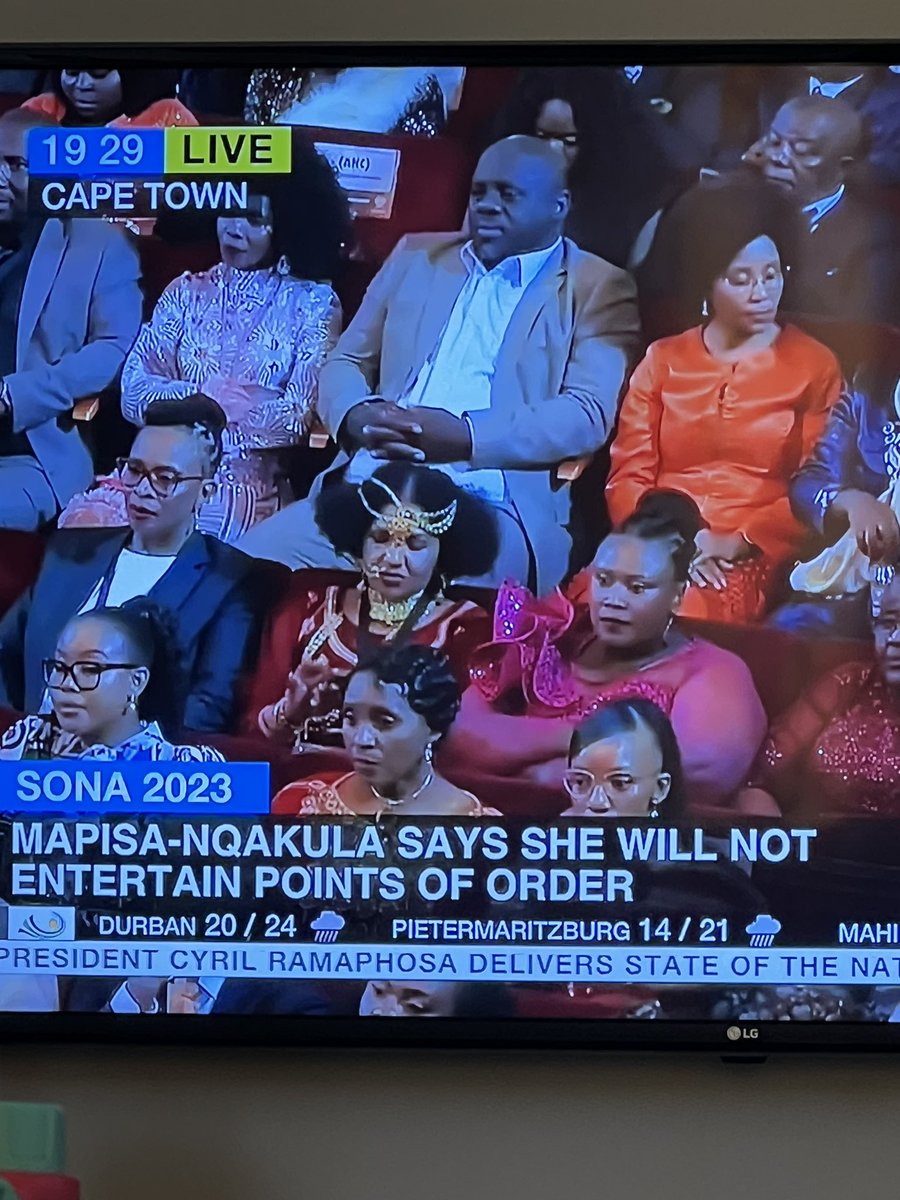 My sinusitis is flaring up at the sight of this jewelry. 
#SONA2023