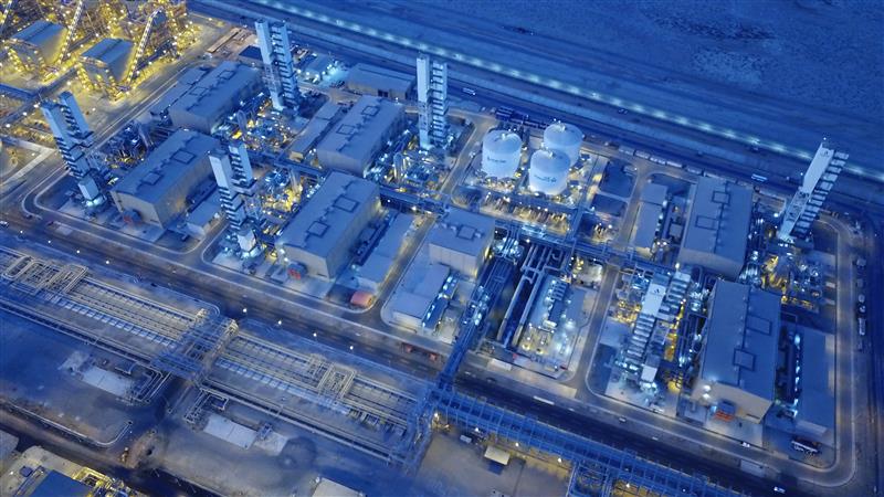 At Air Products, we've been leading the way in air separation technology, engineering and plant delivery since 1940. Today, we continue to make significant advancements in air separation to deliver safety, efficiency, and #sustainability to our customers. fal.cn/3vKHu