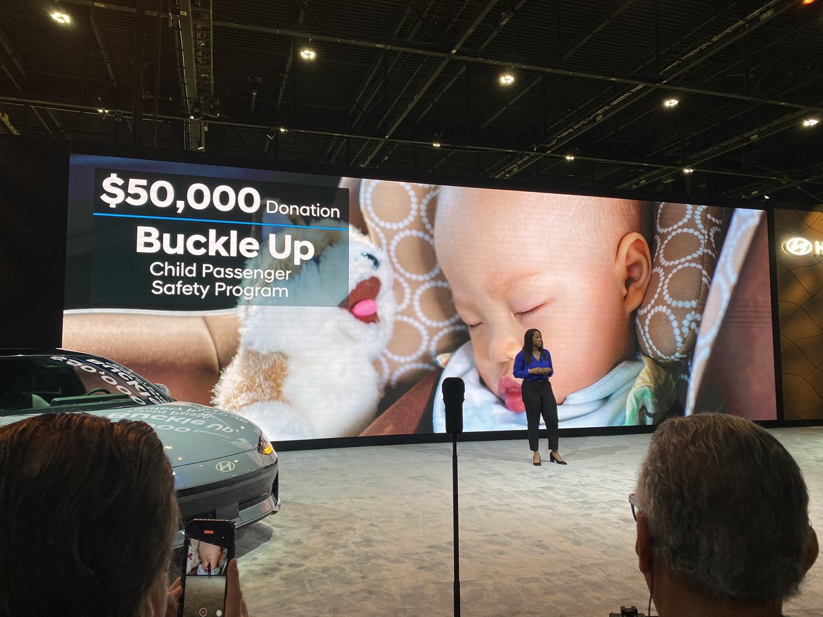 TeiaBCollier's tweet image. Go @Hyundai!  $50k donation to the Buckle Up Child Passenger Safety Program. @ChiAutoShow #progressforhumanity #cas2023