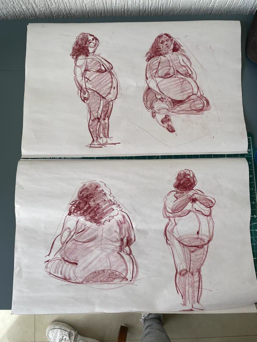 Did some 5 minute poses with pastel and newsprint as well :) 