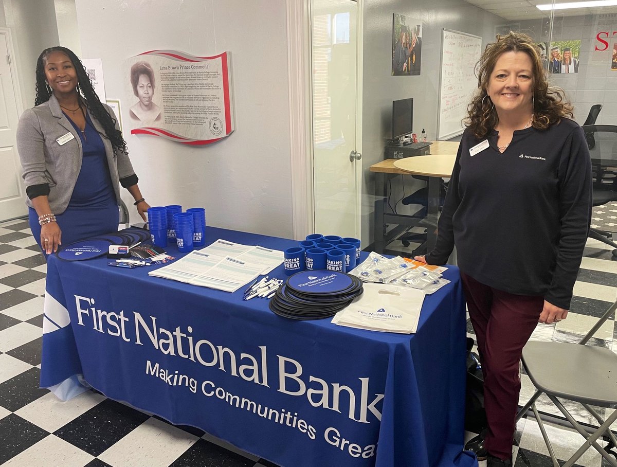 fnbforyou's tweet photo. Thanks to @UT_Southern for hosting the Career and Employment Fair today! Ashley Harris and Terri Yates are representing First National Bank and excited to introduce all the career options that we can offer!
#fnbforyou #MakingCommunitiesGreat! #LiveWorkBANKLocal https://t.co/4YOP4zN76I