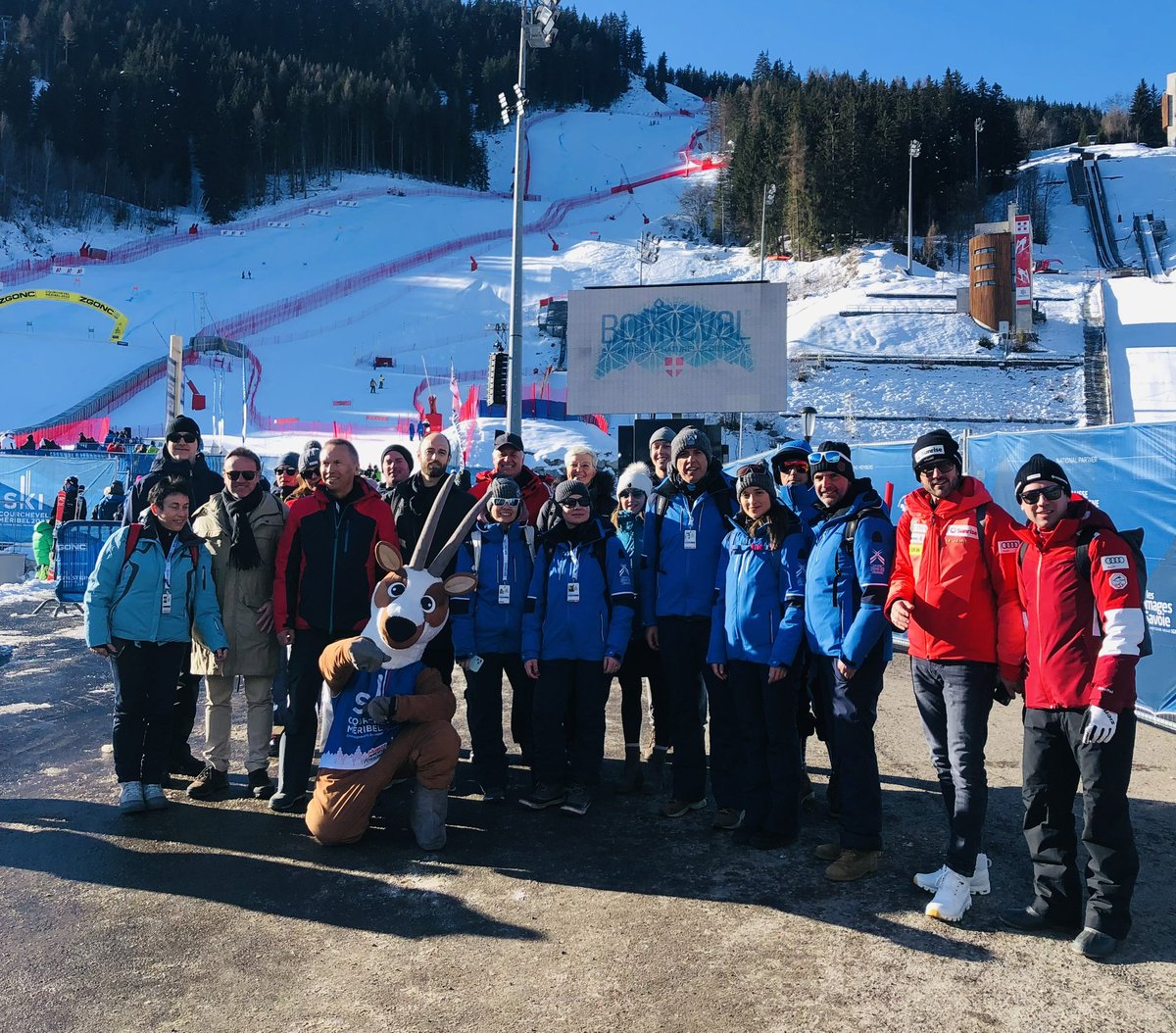 CedricRoussel06's tweet photo. A Courchevel pour participer à la visite d’étude organisée par @CM_2023 et @DIGES_fr. L’opportunité de découvrir cette belle vitrine du sport sur le monde et sensibiliser les délégations des comités étrangers sur le savoir faire 🇫🇷 en matière de grands événements sportifs. https://t.co/WMyQkvTruh