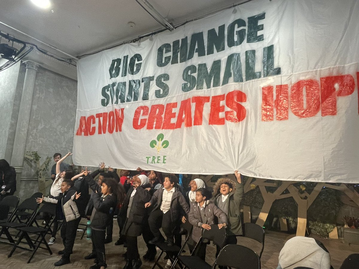 CEP_Wandsworth's tweet photo. Fantastic performances from @PrimaryGriffin today as they broke in to @battersea_arts with @kit_theatre declaring a #ClimateEmergency! For  EnviroTakeover supported by @wandbc Wandsworth Grant Fund. Great to see all of the pupils so passionate &amp; engaged #TogetherOnClimateChange https://t.co/Vm8REEqyzA