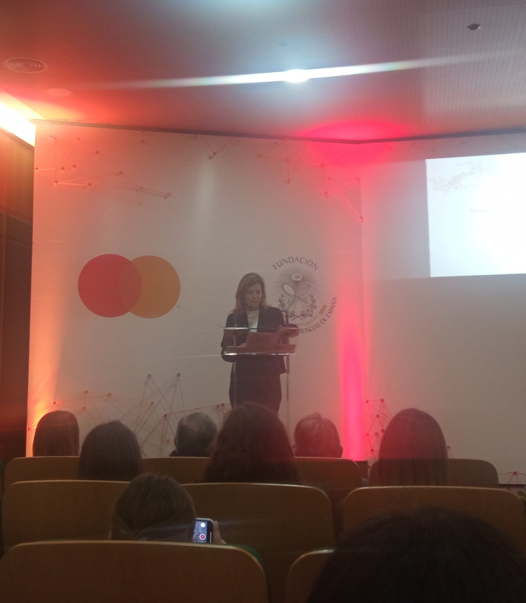 LF_Messina's tweet image. Enhorabuena @MMittelbrunn por este merecidísimo premio al joven talento femenino 2022 #FRACE @RACiencias👏👏👏