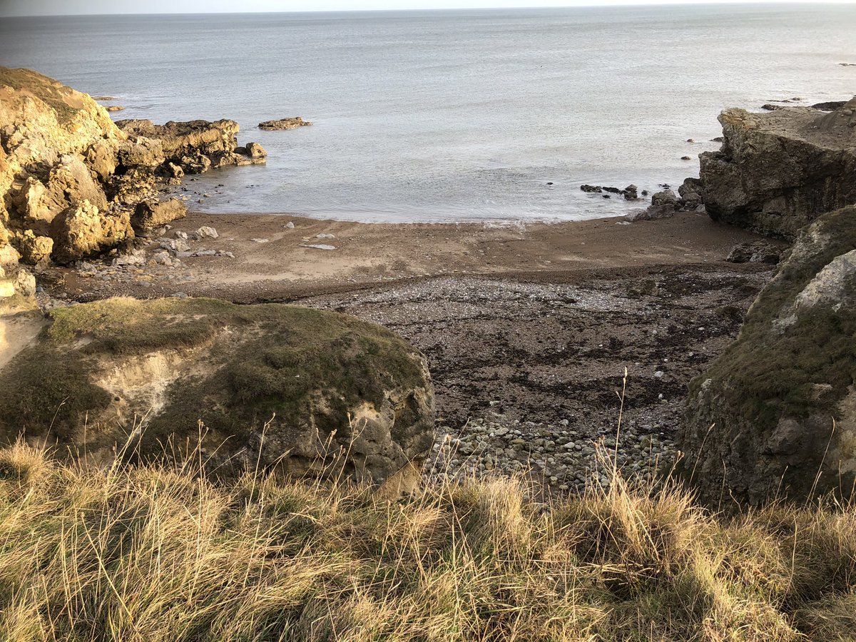 Dave_Dixon1's tweet photo. Bright but with a cold NE 💨 today at #marsdenbay @nationaltrust a bit to early for the tide so picked #manhavenbay which is always accessible took 4.05kg away lots of small stuff #plasticpollution #monofilament #rubber and part of a 🛞 it’s looking better here #lovewhereyoulive https://t.co/OF8f0zolpv