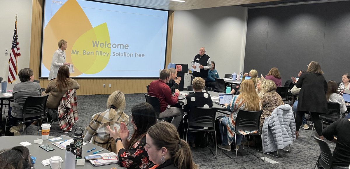 GrossKathy's tweet photo. Itβs a great opportunity to #LearnWithGOCSD with #coachesnetwork. Thanks @OzarkTigers for hosting & @SolutionTree for sponsoring lunch! #coachingmatters https://t.co/N6PUOHPadR
