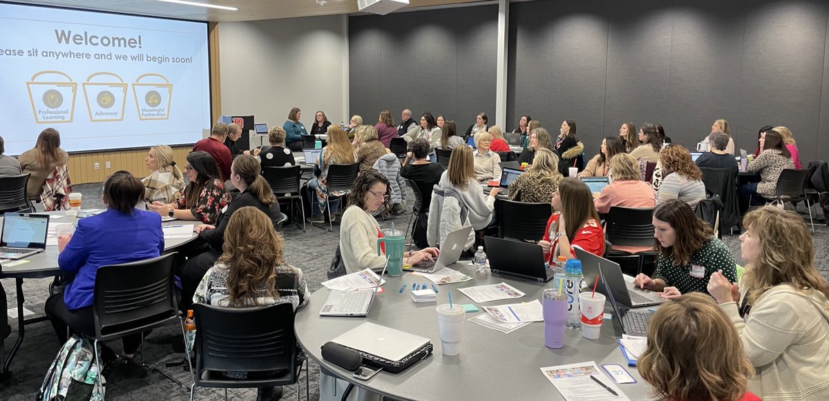 GrossKathy's tweet photo. Itβs a great opportunity to #LearnWithGOCSD with #coachesnetwork. Thanks @OzarkTigers for hosting & @SolutionTree for sponsoring lunch! #coachingmatters https://t.co/N6PUOHPadR
