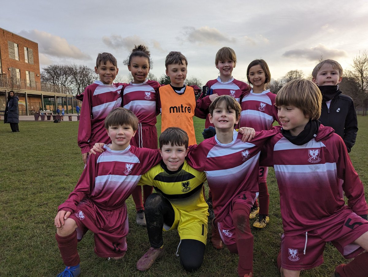 Gledhow Primary (@gledhowprimary) on Twitter photo Well done to the Under 9s who put in a great team performance this evening in a closely fought 4-3 win against a very good <a href="/stpaulscps1/">St Paul's CPS, VA, Leeds</a> team. Both sides played with courage and determination right up until the final whistle! Well done to the Under 9s who put in a great team performance this evening in a closely fought 4-3 win against a very good <a href="/stpaulscps1/">St Paul's CPS, VA, Leeds</a> team. Both sides played with courage and determination right up until the final whistle!