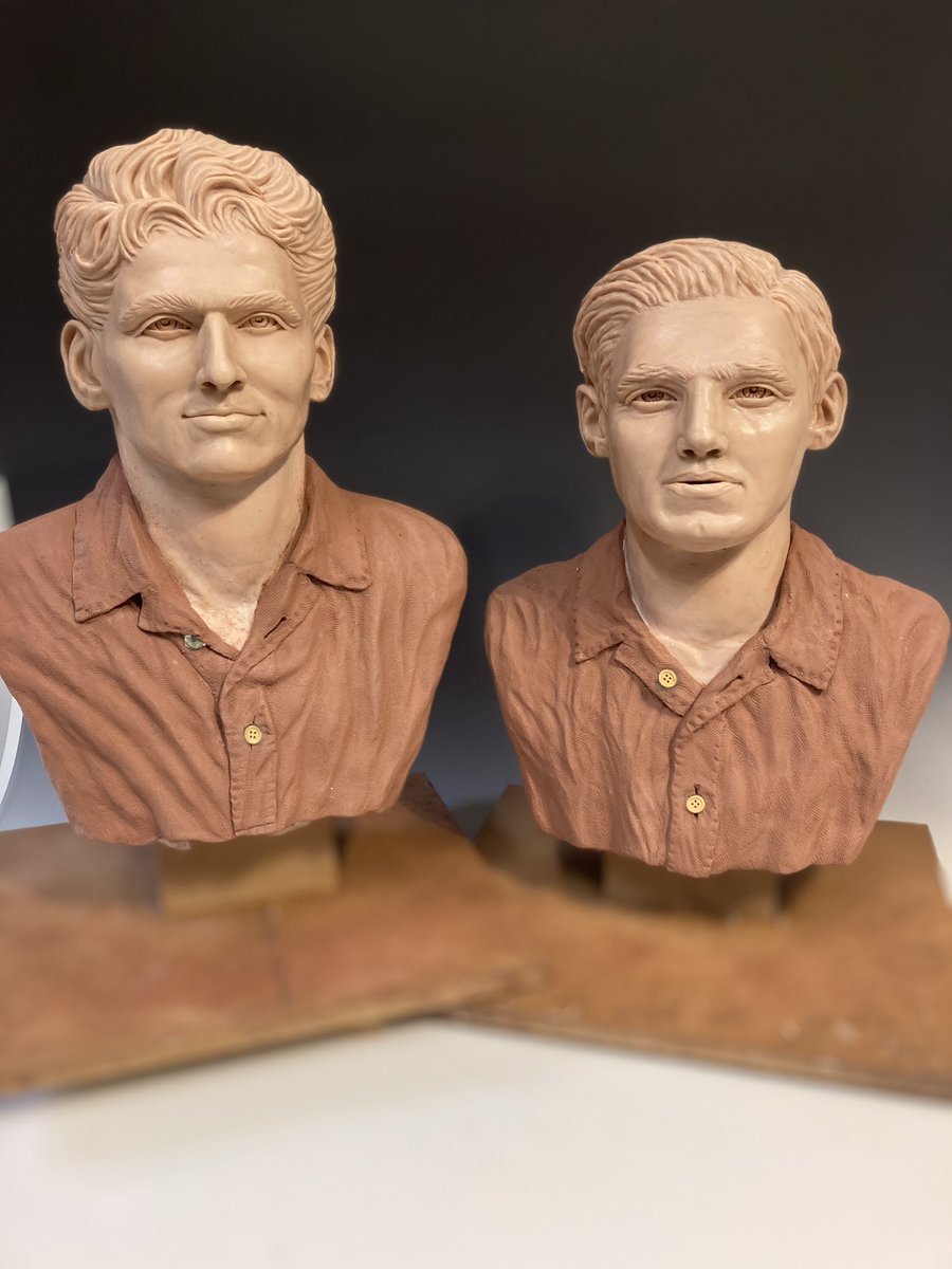 Gordon Smith and Bobby Johnstone <a href="/TheHibsClub/">Hibs Club</a> created from their Hall of Fame photos 1965, now ready for casting into bronze. Lawrie Reilly next 🤗 <a href="/StephenDunn60/">Stephen Dunn</a> <a href="/HibernianFC/">Hibernian Football Club</a> <a href="/hibshistoric/">Hibs Historic Trust</a>