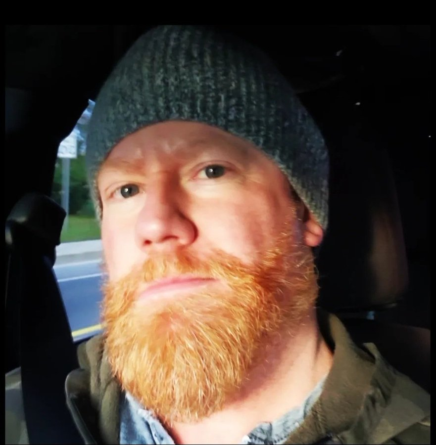 StrictFinDom's tweet photo. You boys always say you want to find ways to serve me, here's how.  If this post gets 500 RTs by Saturday @ 11AM EST, I will choose 10 of those who RT'd it &amp; give you a FREE month of my JFF page. Get RTing.
#findom #alpha #domdaddy https://t.co/iBcRzn7Yex
