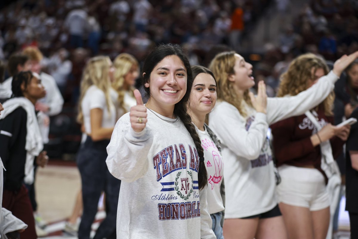 AggieAthletes's tweet image. On Tuesday night as our Aggie Men’s Basketball team BTHO auburn, 331 student-athletes were recognized for their achievements of receiving a 3.0 or higher in Fall of 2022. Congratulations to our AD Honor Roll student-athletes! 👍