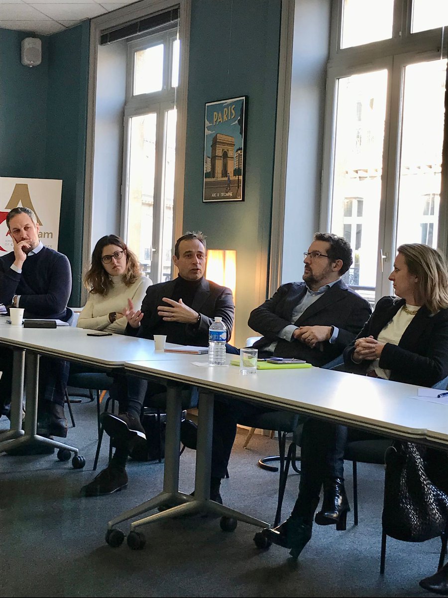amchamfrance's tweet photo. Ce matin, l’AmCham a réuni son Club #RH et #CommInterne pour échanger sur les initiatives en faveur de la #DEI en entreprise. Nous avons eu la chance de recevoir Alvine Tremoulet, Global DEI leader chez @pfizer et Guillaume Da Cunha, VP RH chez @DisneylandParis. https://t.co/W3B5tLiqFJ