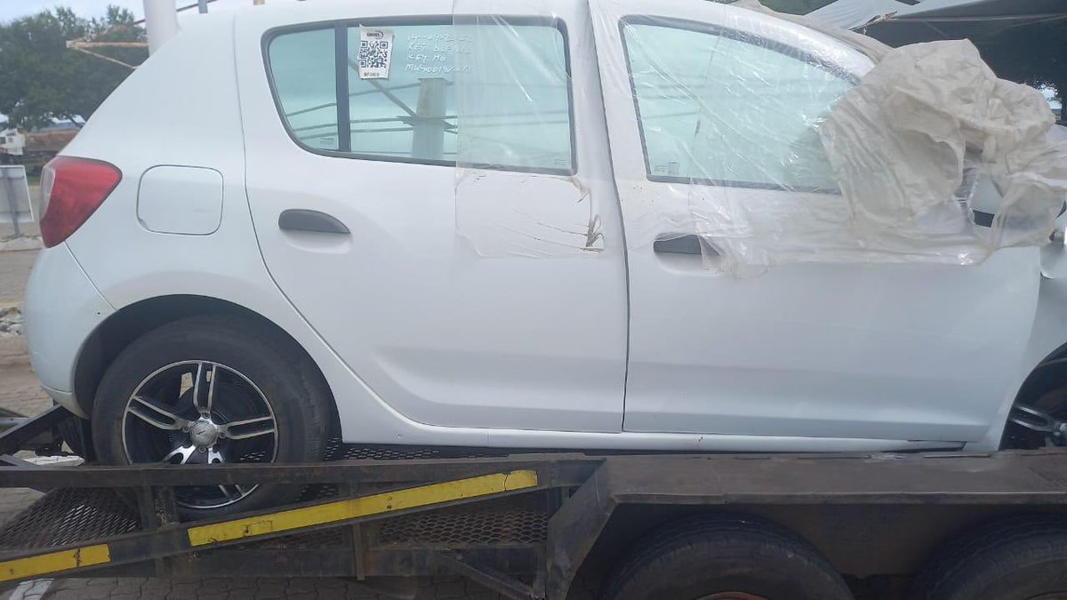 SparesRenault's tweet photo. 🚨🚨🚨2016 Renault sandero 2 900t spares back in stock 🚨🚨🚨

Call or whatsapp 083 347 5915 for more information 
#SONA2023 #Renault #StateOfTheUnionAddress https://t.co/utVHe6UPgg