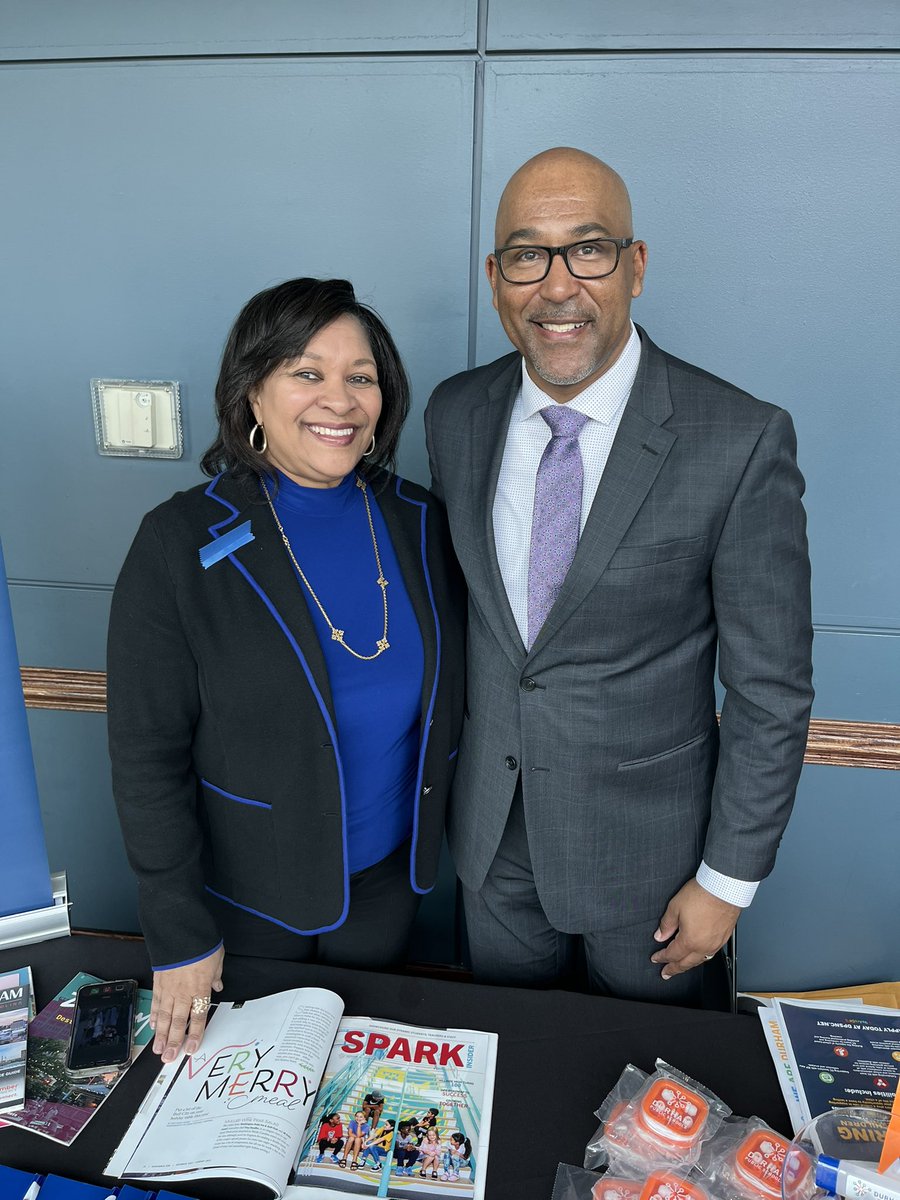 drddanner's tweet photo. @HamptonUniversity Career Fair Recruiting with @IAmKimpson for @DurhamPublicSch #Pirates stop by our booth and learn the great things happening @DurhamPublicSch @pmubenga @drstacydstewart #DestinationDPS https://t.co/Yakvl4UCHv