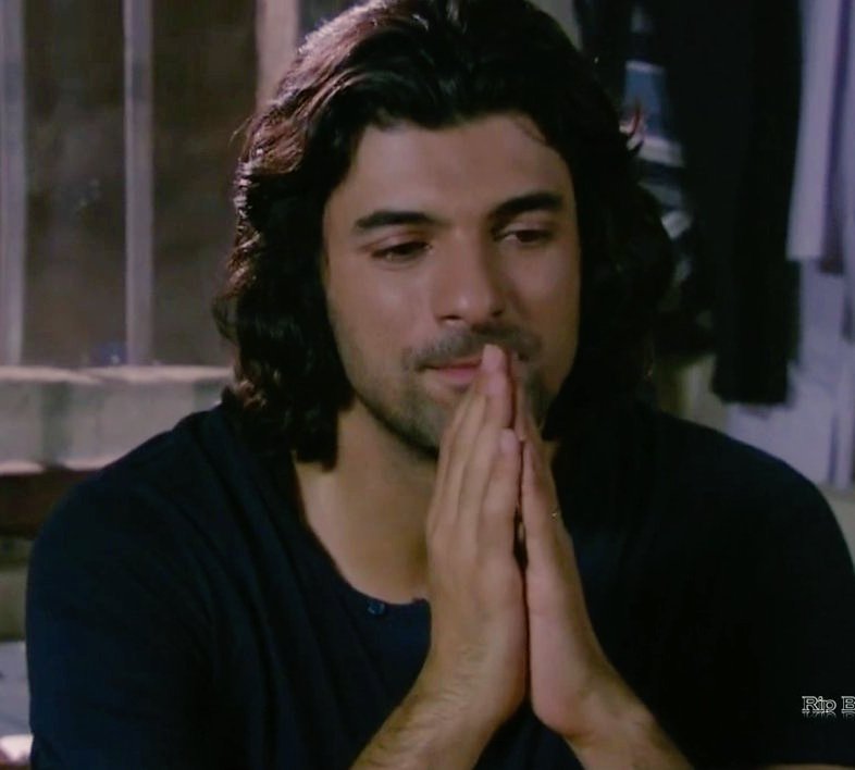 sagradaGo's tweet photo. @NereaG11 @EnginSpain @FatmagulEspana @juliana_cabo @EnginAkyurekES @EnginAkyurekFE @anamariaEARNKK @DearKerim @SoulNav1 @BerMaika @MVictoriaFigue1 @zulemadifrances @PilyAkyurekOzci @PiniSylvia @LupeRu2 @AnaPaul96065645 @malucinefila @TurcaAmo @lidiasofia53 @Sory97240989 @Terka_36 @RosEA40 @Nora49137401 @80M2018 @Patry1015 @82_hanim @Lila19854723 @Claudia18294411 Hermoso jueves 
Tengan enginistas 🖤💜❤
#Kerimllgas 
#EnginAkyürek https://t.co/oOddrqoXYB