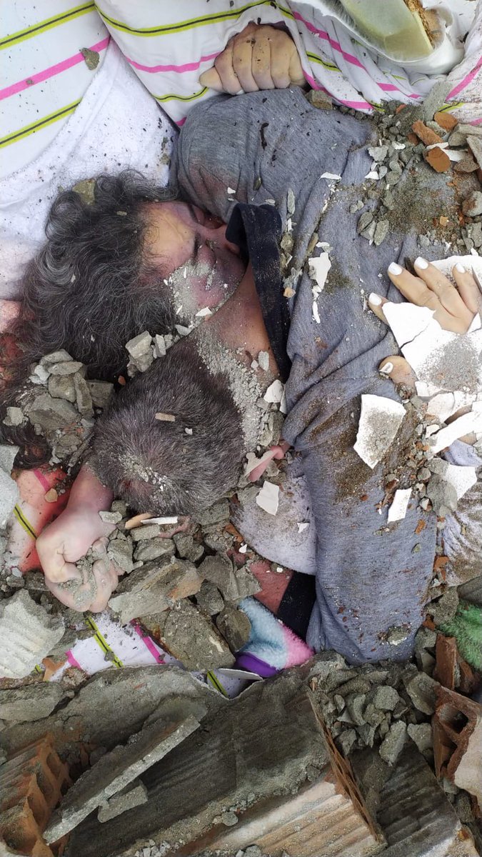 Müteahhitler bu fotoğrafa iyi baksın müteahhitler bu fotoğrafı unutmasın😔 Allah'ım kuvvet ver.

suriyeliler Samsung Ruslar Aşağılık Dilara Selçuk Halk Tuborg DisnryPlus Samandağ Muhalefet,
11 Şubat ertelenecek Çarşı ahbap Silin Ciner Dilara Gönder İstifa Afad Akit İğrenç Linç