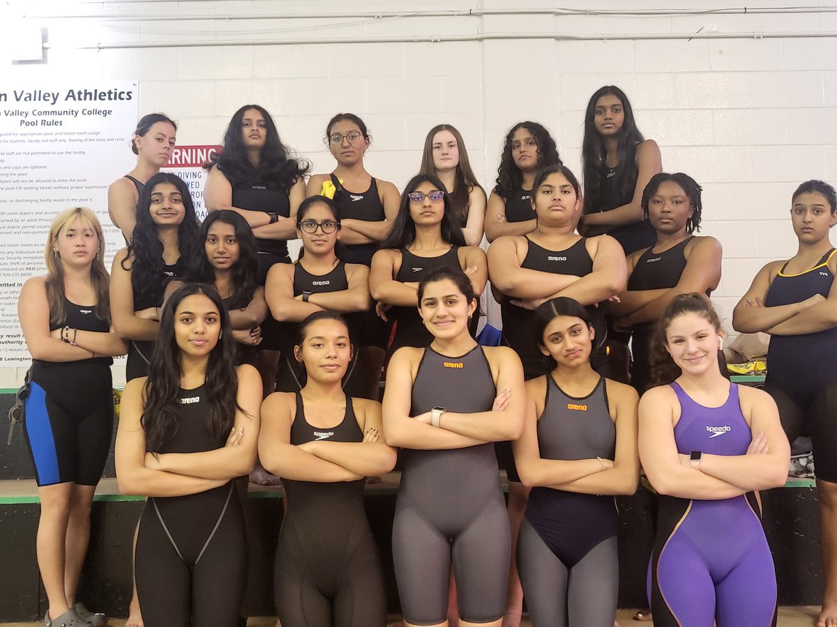 SwimCoach24's tweet photo. What a great run for these girls. We lost in the quartfinals tonight vs. Hunterdon Central. What a season. Don't worry, we will be back next year!  @NB_RaiderNation @profe_johnson21 @MissBarnhard5th @NBTHSswimteam https://t.co/vG8iiMxjKs
