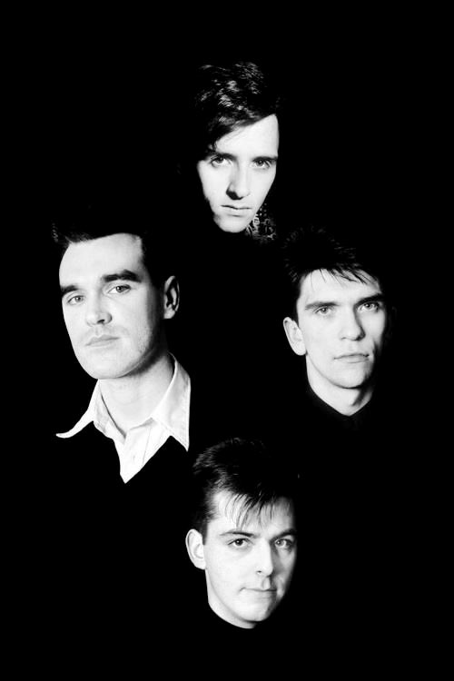 ursovoid's tweet photo. 🖤 #ilovethesmiths #TheSmiths #thesmithsforever #Manchester
I love them with all my heart, you live in me 🖤 https://t.co/JseI7fh3Wz