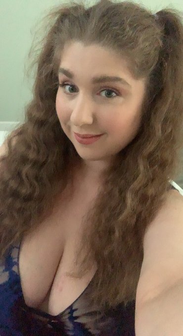 Nice or Naughty? https://t.co/6W5cPsR8c8