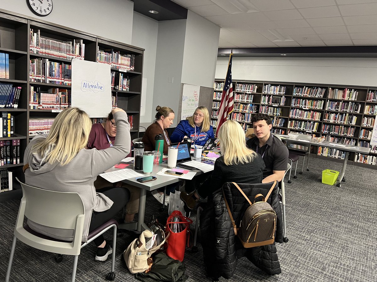 HCSD Instructional Coaches tweet media