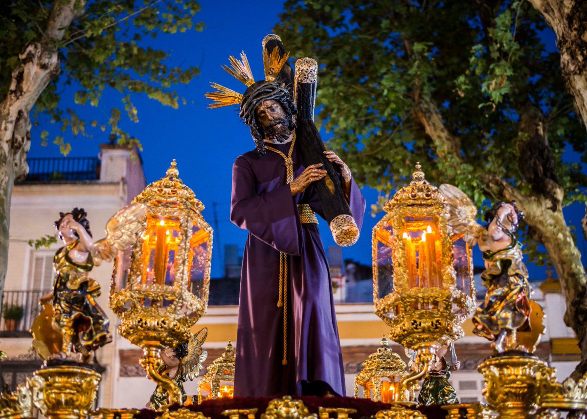 «Y sabed que yo estoy con vosotros todos los días, hasta el fin del mundo.»

Es VIERNES DEL SEÑOR 

#viernesdelSeñor
#GranPoder