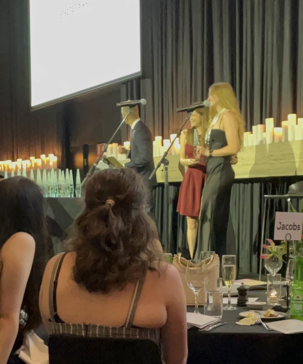 stephgdunn's tweet photo. I’m really excited to share that overnight I had the honour of receiving the Future Leader Award for Data Science in Australia presented by Quantium. 

There is no one size fits all for leadership, and I’ve met some really inspiring young people. The future is in good hands!🫶😊 https://t.co/poyWv6uL7u