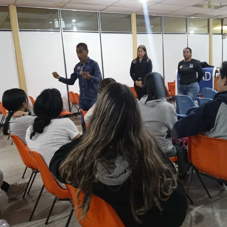 #09Feb 👉Senades presente en abordaje preventivo realizado en la Universidad Politécnica Territorial 'Aristides Bastidas' del municipio Independencia para fomentar la prevención de la violencia. 👈
.
.
.
#SomosPasión