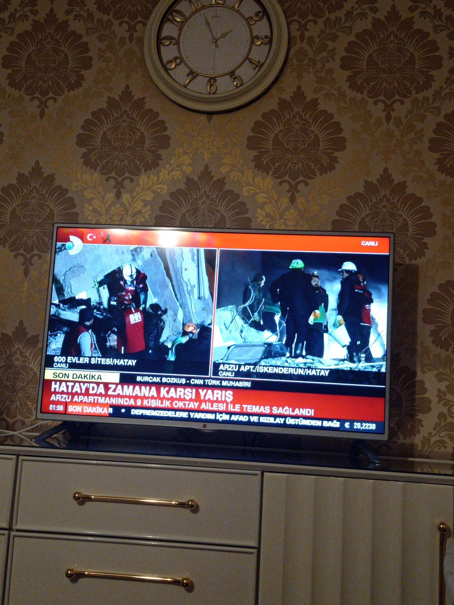 9 kişi bir arada ve neredeyse 4. Günün sonu. Umarım ailecek kurtulursunuz. Beklemedeyiz. Dilan, arda, helin, murat, raziye... #oktayailesi