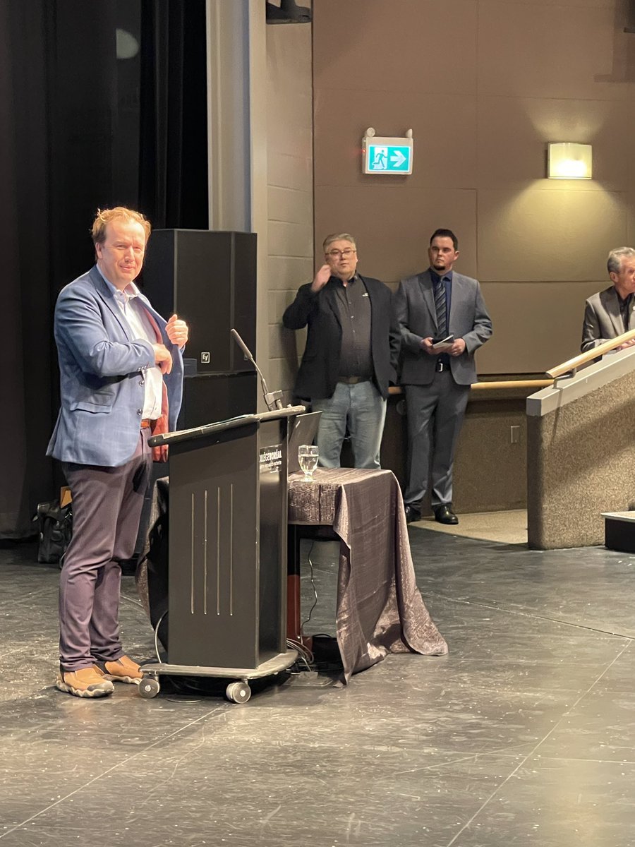 Collège Boréal (@collegeboreal) on Twitter photo So amazing to be hosting <a href="/MineConnect_/">MineConnect</a> AGM and Roadshow this evening. It’s a who’s who of mining in #NorthernOntario. Bienvenue à MineConnect! Nous sommes heureux de vous accueillir à la Salle Trisac à #SudburyON ! #mining #mines #exploitationminière <a href="/LefebvrePaul/">Paul Lefebvre</a> So amazing to be hosting <a href="/MineConnect_/">MineConnect</a> AGM and Roadshow this evening. It’s a who’s who of mining in #NorthernOntario. Bienvenue à MineConnect! Nous sommes heureux de vous accueillir à la Salle Trisac à #SudburyON ! #mining #mines #exploitationminière <a href="/LefebvrePaul/">Paul Lefebvre</a>