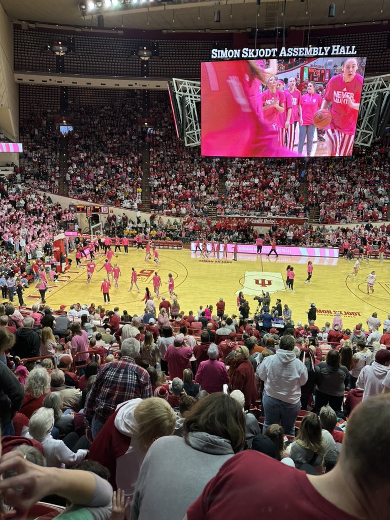 gremurra's tweet photo. It’s good to be back! @IndianaWBB https://t.co/gtKKKtI39n