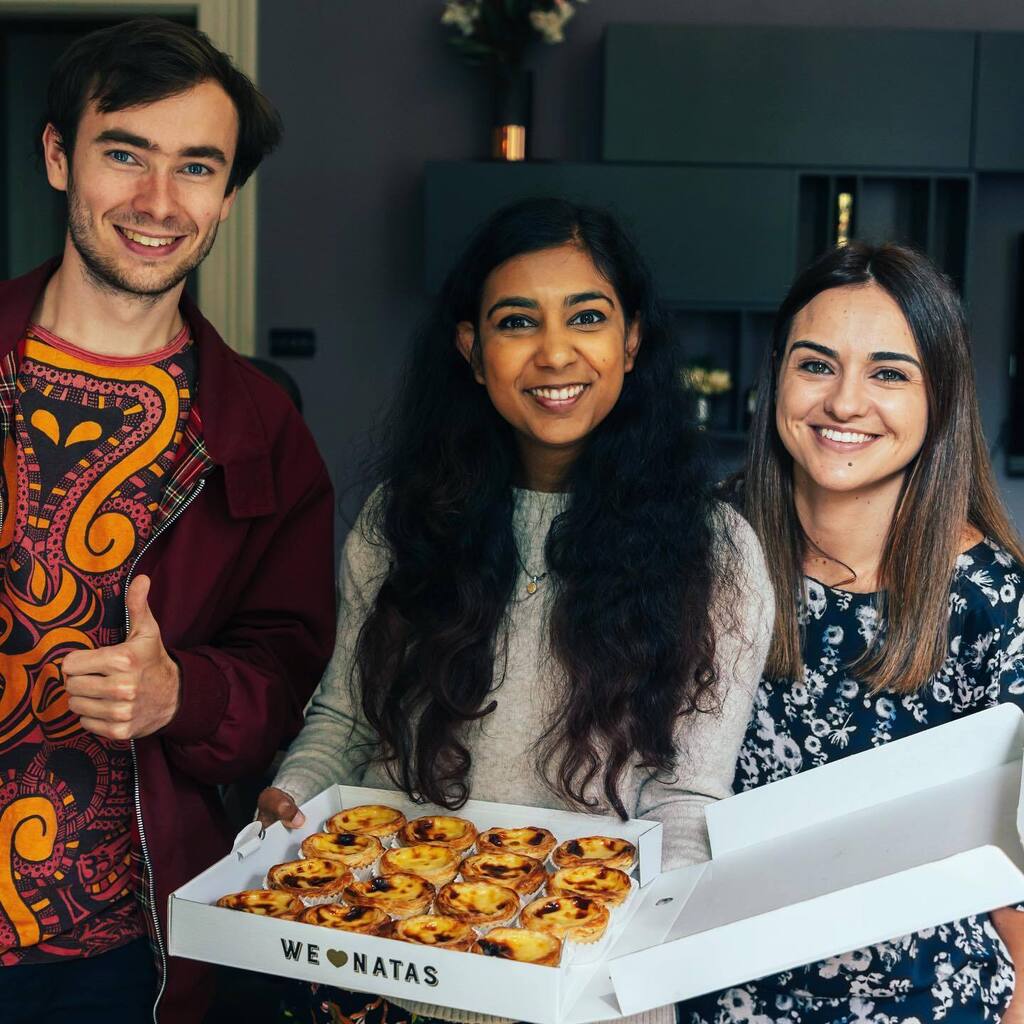 Some shots from the studio day for Pastéis de Nata 💕 Presave available now, so please go click the link in my bio - I would be immensely grateful for the support!! Thank you @adamtheadrian for the beautiful photos, taken at the incredibly zen <a href="/rossly/">leidy tejada</a>… instagr.am/p/CodUOiXN4na/