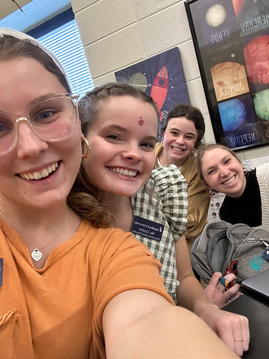 msoliviaconklin's tweet photo. At the beginning of this week my peers and I had the amazing opportunity to sit in and observe a faculty meeting. So grateful for the insightful opportunity and experience which will better equip me for my own career one day! #improvingyourpractice https://t.co/CjKw7WpERU