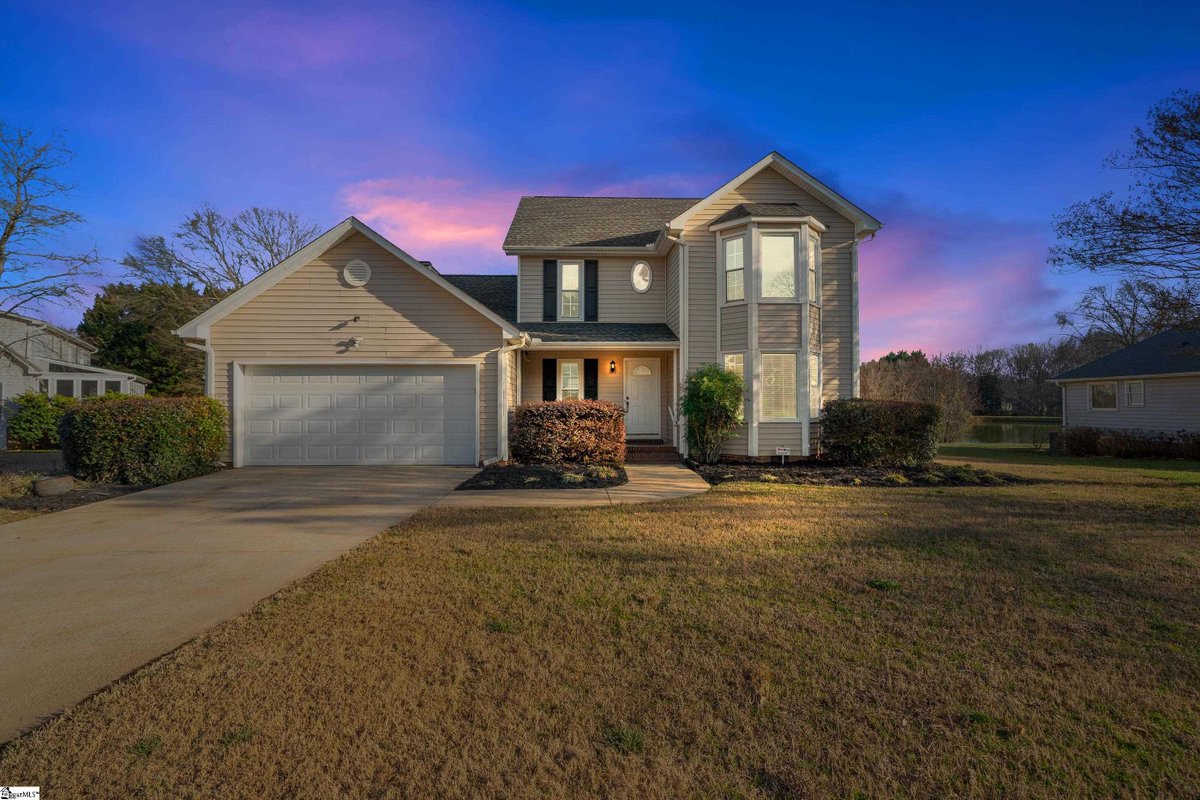 I have a new #listing in #Simpsonville #SC  tour.corelistingmachine.com/home/Z7JA8N