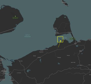diodon321's tweet photo. #Feb07 New #Oilspill @PDVSA #Venezuela from one of the crude oil pipelines. A 200m slick is visible on the coast. This time it was quickly contained. But did #PDVSA clean the affected area? I don't think so. This is an ecologically important area for migratory birds https://t.co/WmR5788jBQ