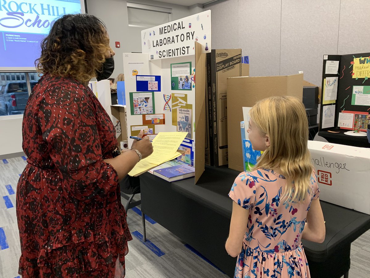 The students who submitted projects were so proud of their work. There was some nervousness at first, but once they found that #RockSolid confidence, they spoke to the judges with ease.