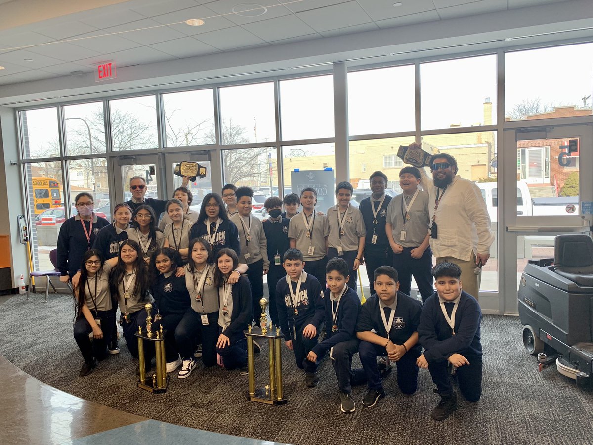 lagosherlock's tweet image. Sherlock Sharks know how to ⛹🏻♀️🏀⛹🏾♂️1st place in 6th grade boys basketball Intermurals and 2nd place for 6th grade girls! We are so proud of you and your dedicated coaches, Mr. Garcia and Mr. Pavletic! #SomosSherlock
