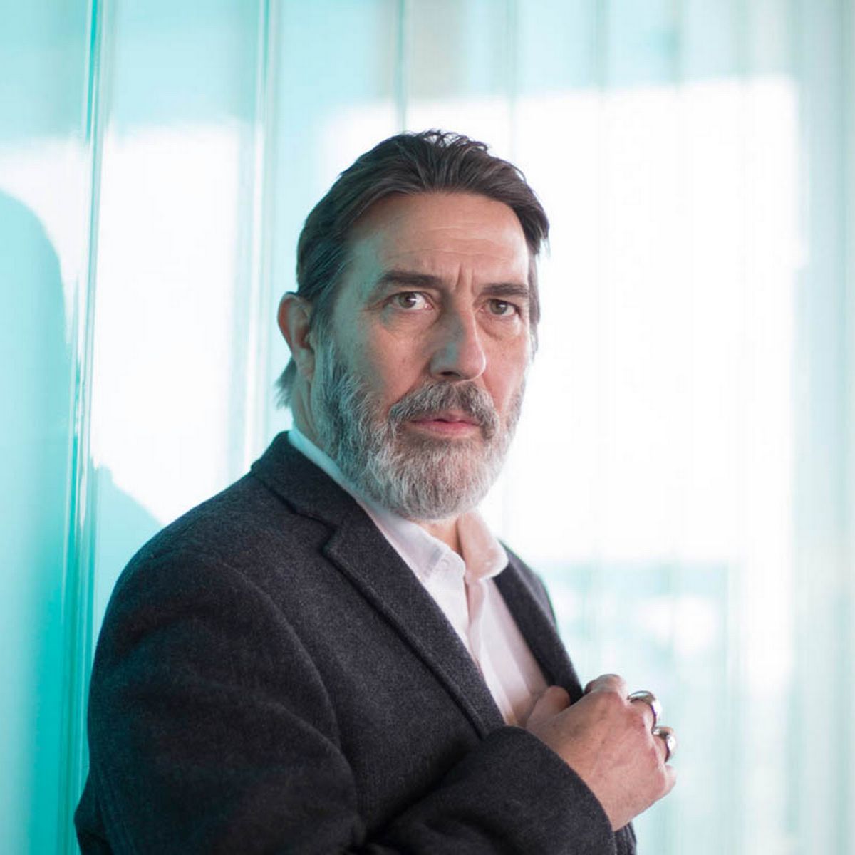  Happy Birthday to Ciarán Hinds, brilliant actor of both stage and screen      
