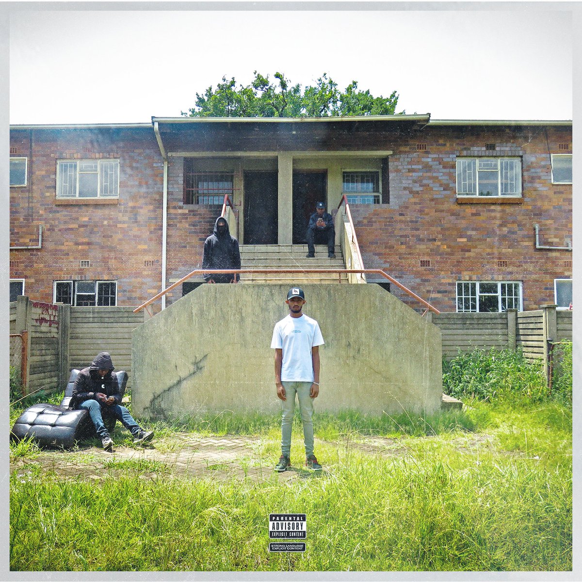 im_Tumii's tweet photo. It's finally here, Traffix's most anticipated project just dropped. 

 "Living In A Trap" is out now on all digital platforms. Listen to it here:
https://t.co/tx7uPgueBs

😤🖤💽🏚️🔥✨ https://t.co/ve1FmDC1UP