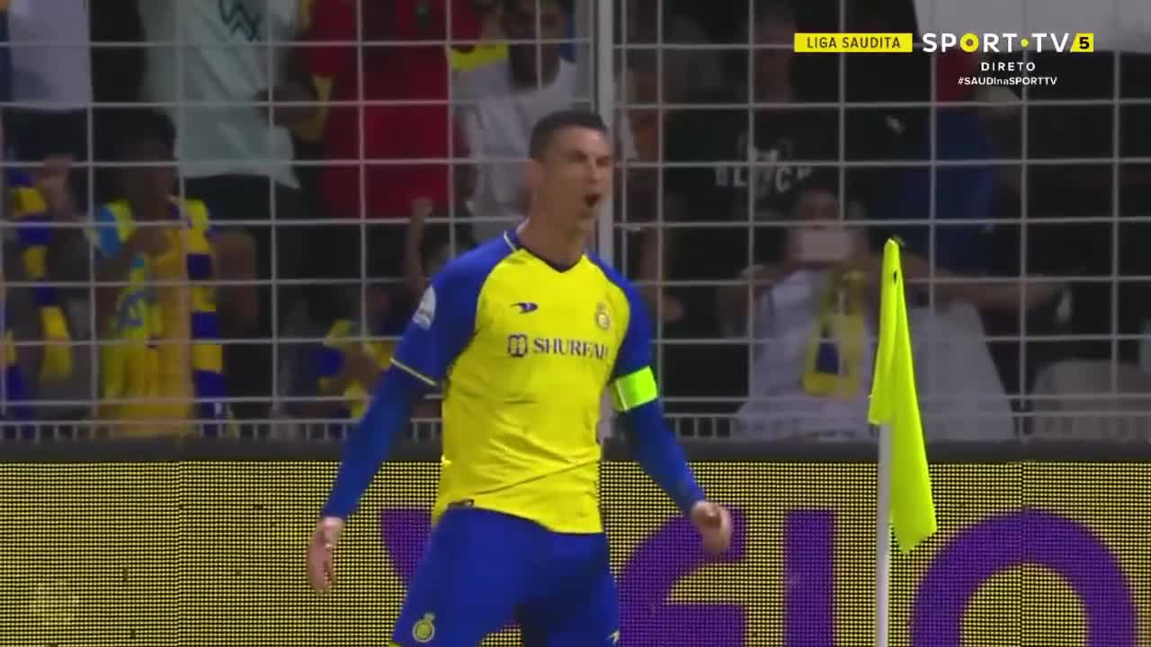 Cristiano Ronaldo Celebrate GIF - CristianoRonaldo Celebrate Oh