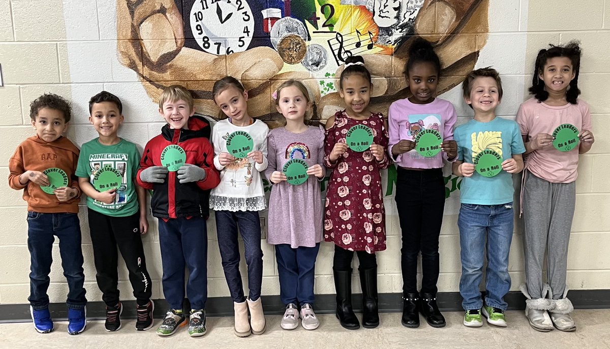 These kids are “On A Roll” way to go 1st graders! ⁦<a href="/oseDCSD/">oseDCSD</a>⁩