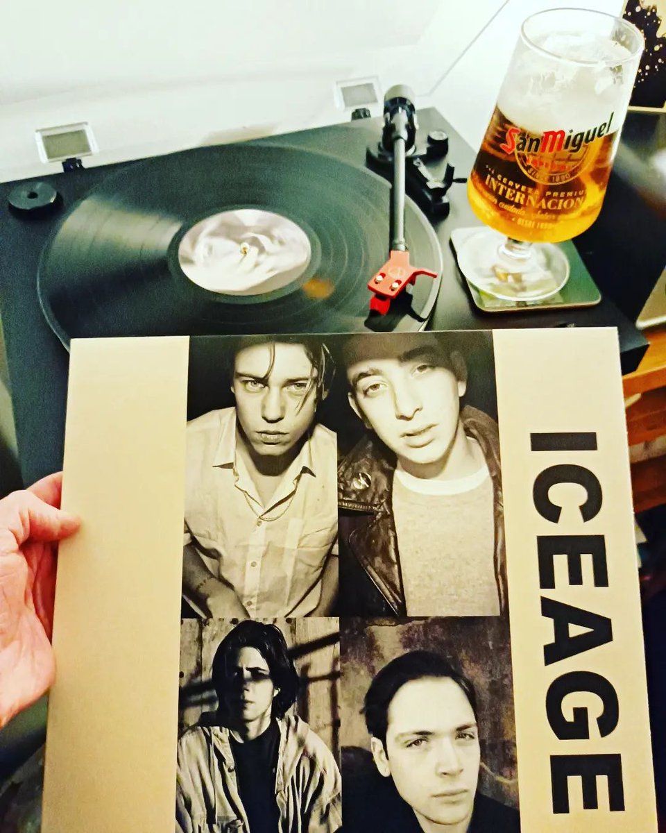 MexicanSummer's tweet photo. In the wild, featuring @sessasessasessa, #Iceage, #Dungen and @drugdealerband 🌏 https://t.co/omgHGPRXas