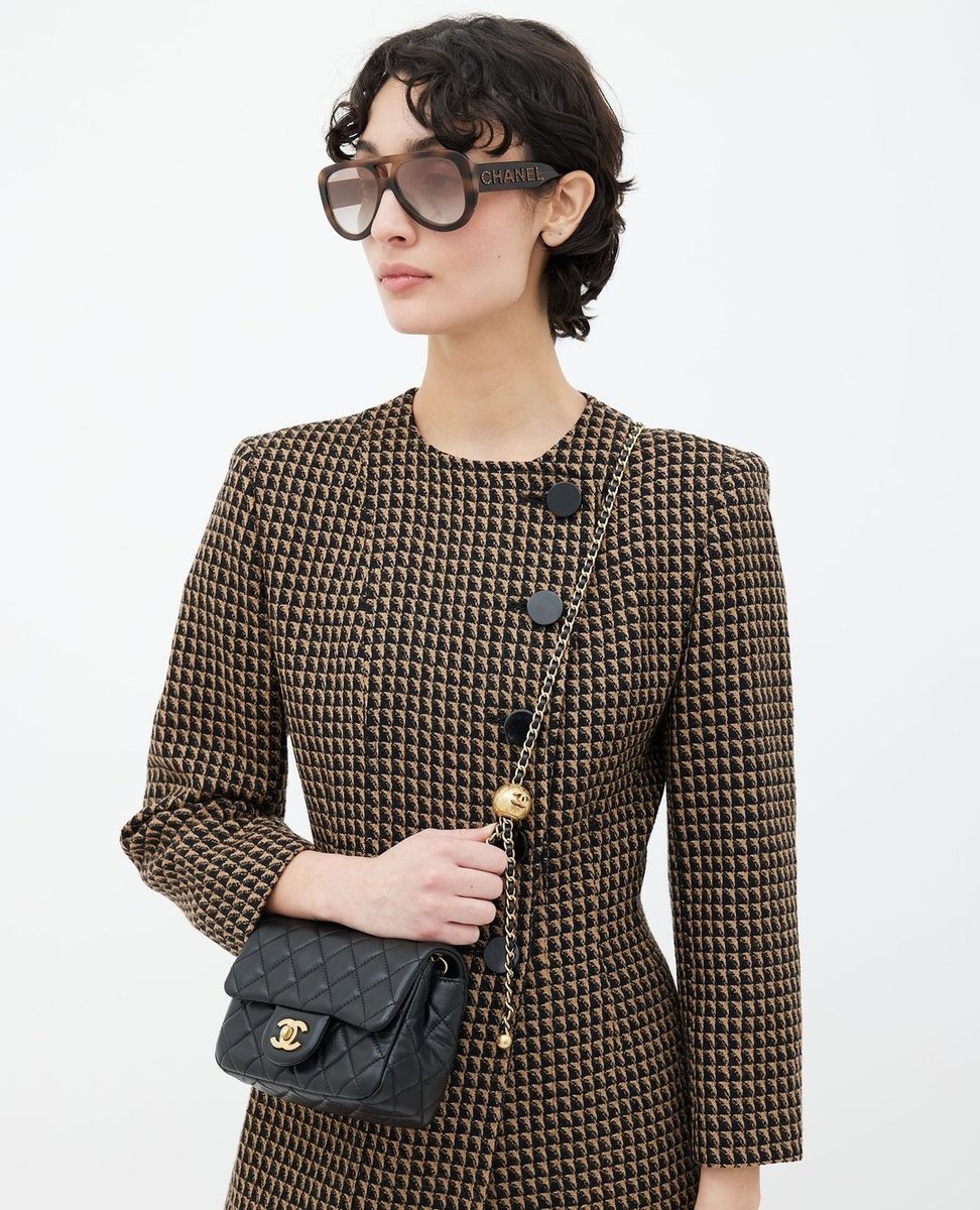 Mila (<a href="/milasadic/">morphine. 📖</a>) for <a href="/vspconsignment/">VSP Consignment</a> 🤎
(via Instagram)