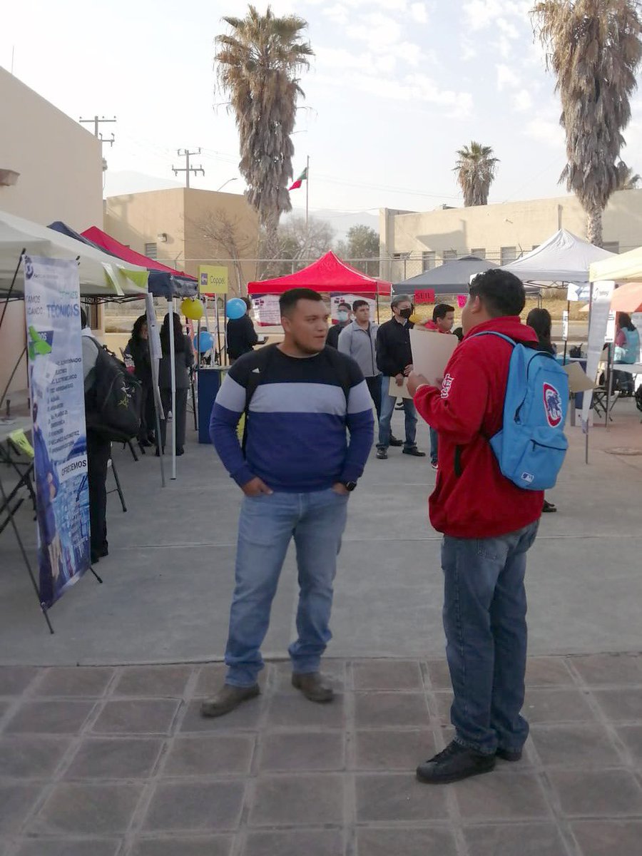 SETRA_COAH's tweet photo. Con la participación de 30 empresas manufactureras de la #RegionSureste, realizamos una Jornada de Empleo “Aquí hay chamaba” para empleados, técnicos y profesionistas. https://t.co/N7nasEDOE5