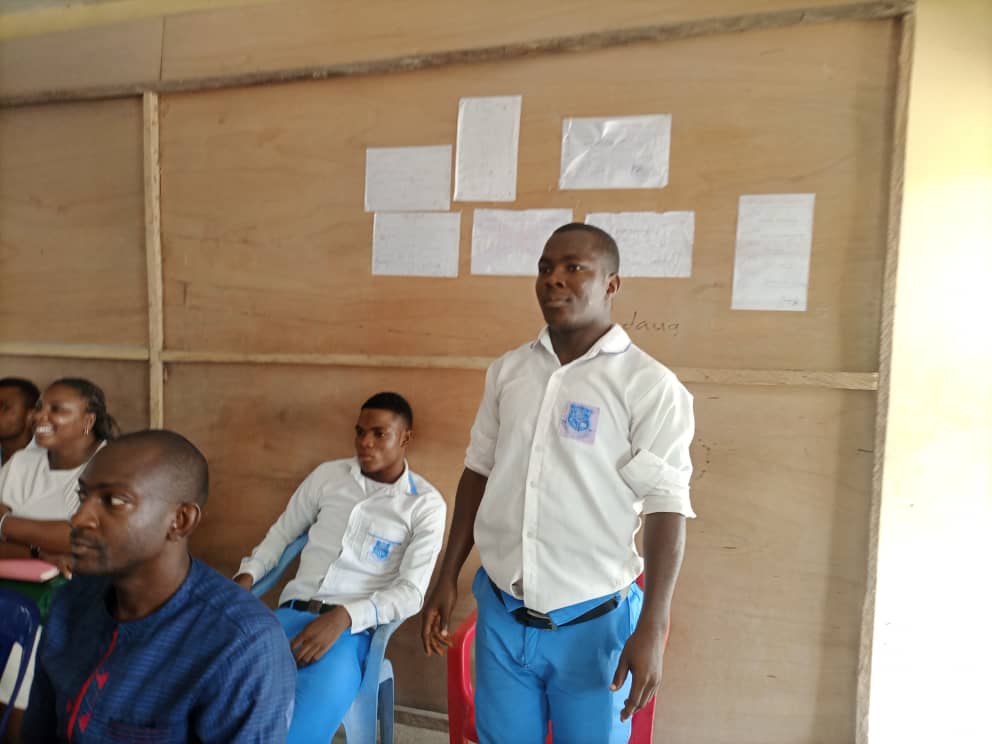 inclusivefrnds's tweet photo. Today, as part of our "Get Out The Vote" (GOTV) Voter Education Campaign, we had an insightful discussion with students from Oharis Secondary School in Ugheli, Delta State. 

#AccessNigeria
#DisabilityVotesMatter 
@NDI @FCDOGovUK @USAIDNigeria @USAID 
#INEC | https://t.co/TVEhPER2Uk